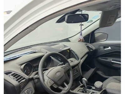 19年福特翼虎中型车