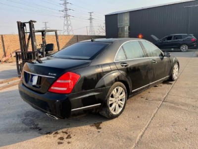 11年奔驰奔驰S级中型车