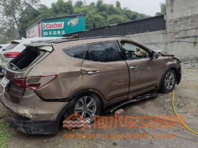 14年现代途胜SUV