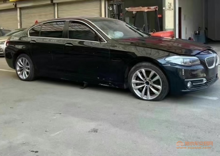 积水路段应该怎么开车