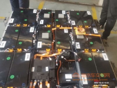 18年奇瑞小蚂蚁小型车