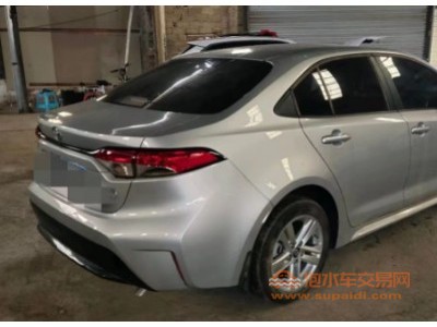 20年丰田雷凌中型车