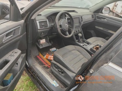 17年大众途昂SUV