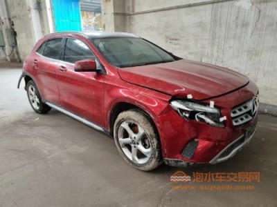 19年奔驰奔驰GLA级中型车