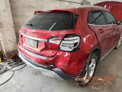 19年奔驰奔驰GLA级中型车