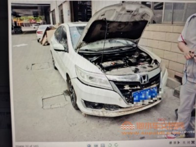 17年本田凌派中型车