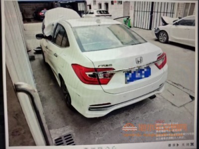 17年本田凌派中型车