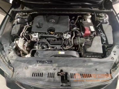 21年丰田亚洲龙中型车
