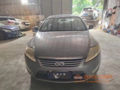 10年福特蒙迪欧中型车