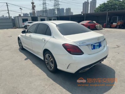 19年奔驰奔驰C级中型车