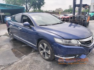 16年本田思铂睿中型车