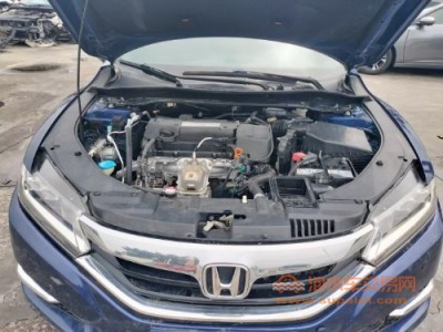 16年本田思铂睿中型车