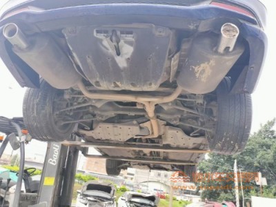 16年本田思铂睿中型车