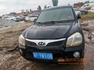 13年现代途胜SUV