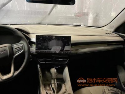21年荣威荣威i5中型车