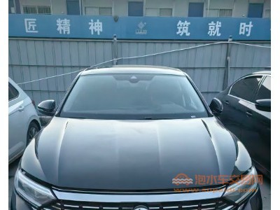 23年大众速腾中型车