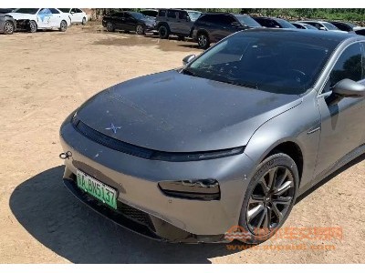 21年小鹏汽车小鹏汽车P7中型车