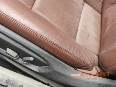 14年宝马宝马5系中型车