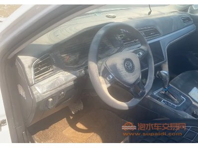 21年大众凌渡中型车