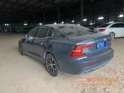 22年沃尔沃沃尔沃S60中型车