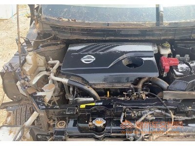 16年日产奇骏SUV