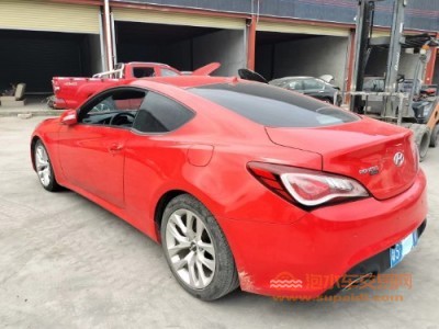 15年现代酷派中型车