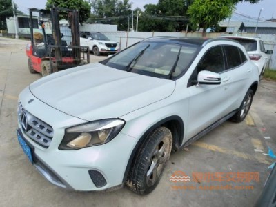 18年奔驰奔驰GLA级SUV