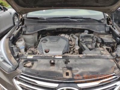 17年现代胜达SUV