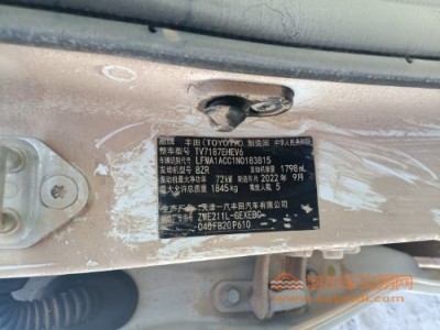22年丰田卡罗拉中型车