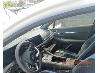 23年现代索纳塔中型车