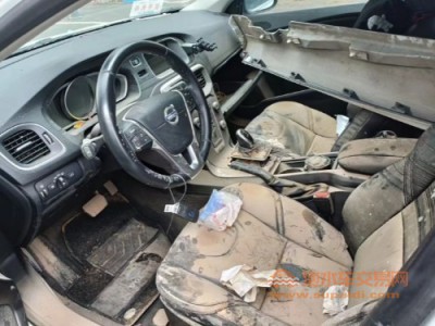 14年沃尔沃沃尔沃V40中型车