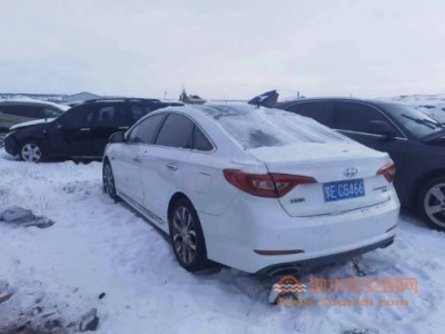 15年现代索纳塔中型车