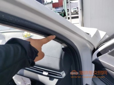 22年现代伊兰特中型车