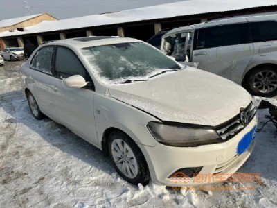 13年大众捷达中型车