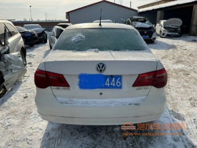 13年大众捷达中型车
