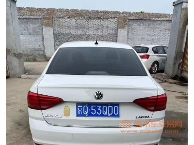 17年大众朗逸中型车