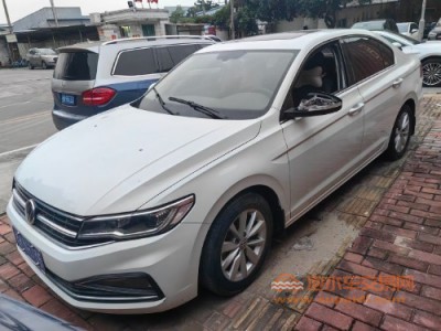 20年大众宝来中型车