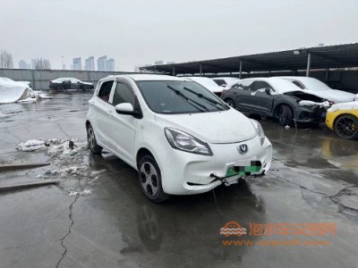 21年长安奔奔小型车