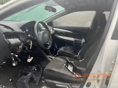 20年丰田威驰中型车