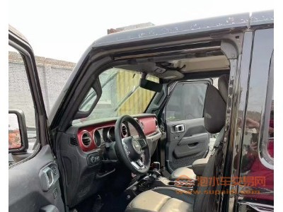 年Jeep牧马人SUV