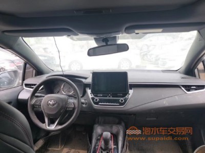 21年丰田雷凌中型车