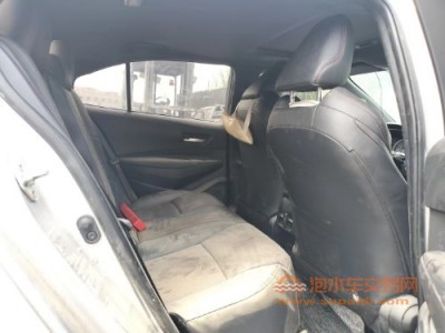 21年丰田雷凌中型车
