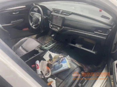19年本田凌派中型车