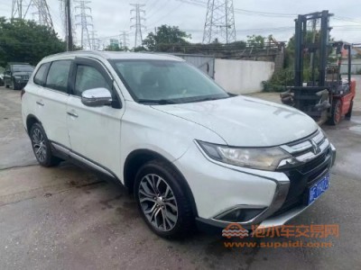 18年三菱欧蓝德SUV