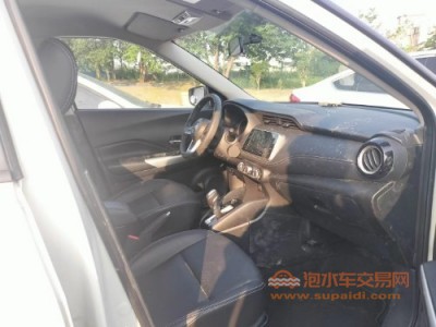 20年日产劲客SUV