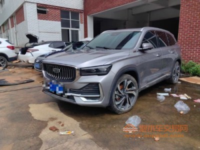 22年吉利星越SUV