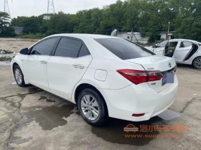 19年丰田卡罗拉中型车