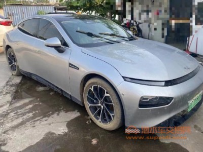 22年小鹏汽车小鹏汽车P7中型车