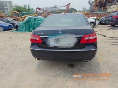 10年奔驰奔驰E级中型车