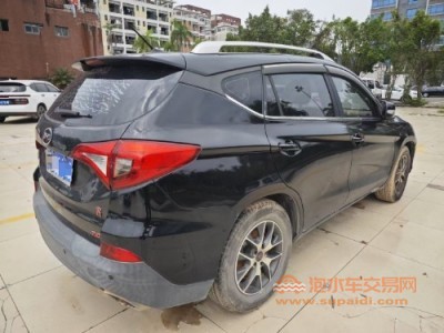 18年比亚迪宋SUV